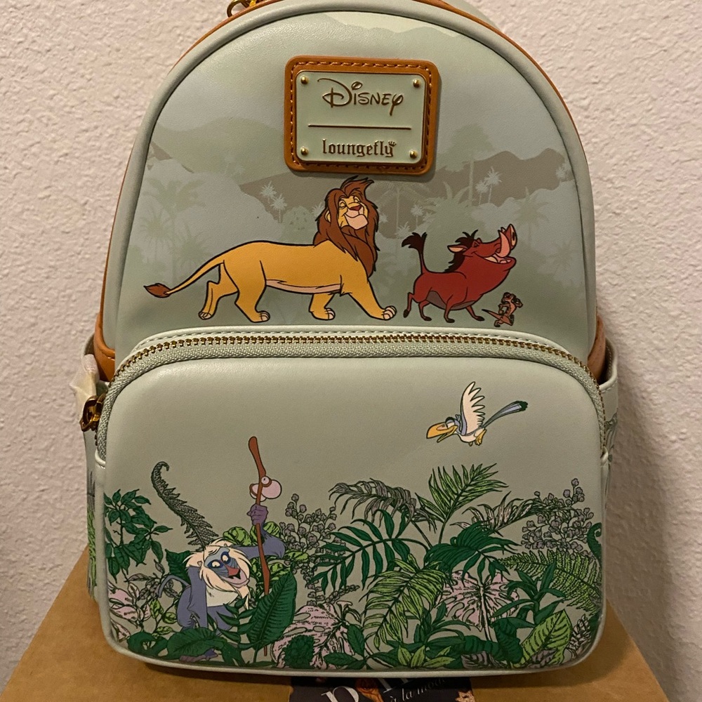 Lion king palm backpack